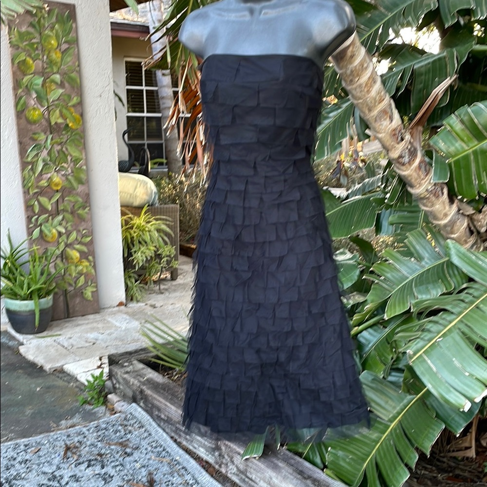 strapless ruffled tulle texture dress